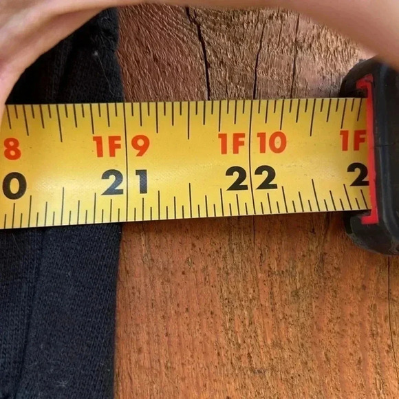 WOMENS BAR III BLACK‎ LONG SLEEVED DISTRESSED LONG SLEEVE HOLEY SHIRT - Picture 3 of 6